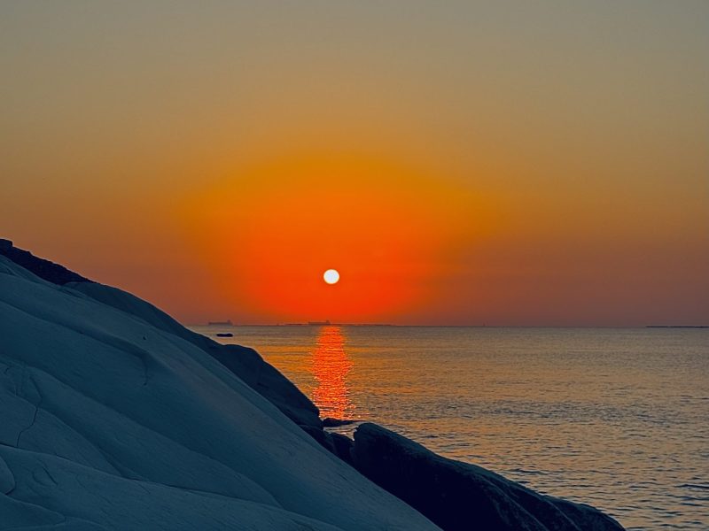 Best Hikes in Cyprus - White rocks coastline - Governors beach