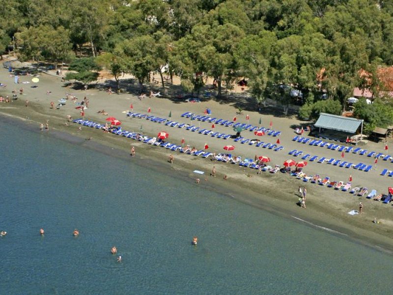 limassol-dasoudi-beach-facilities